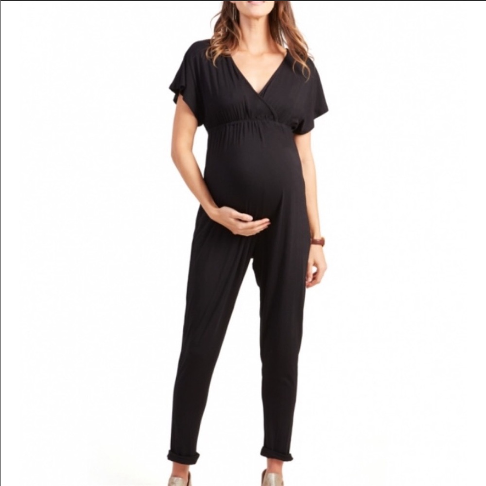 Ingrid & Isabel maternity jumpsuit size Medium